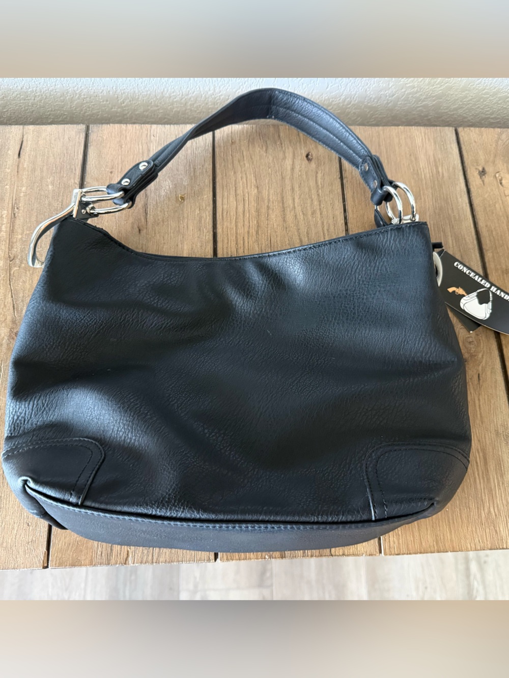 Black Hobo Concealed Carry Shoulder Bag - Jessie James